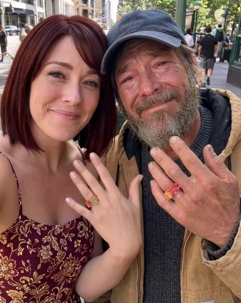 Woman discovers husband's heartbreaking secret.